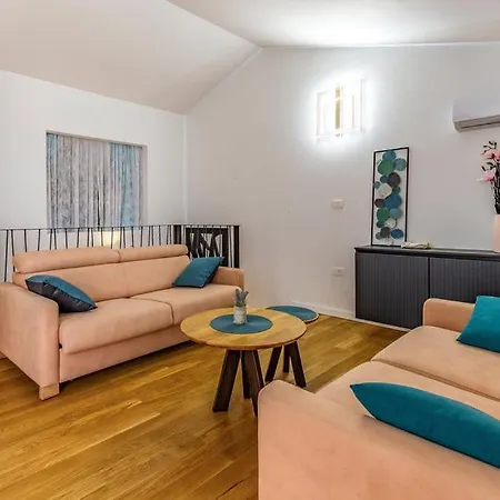 Porta Aurea Mukalba, Apartmán Medulin