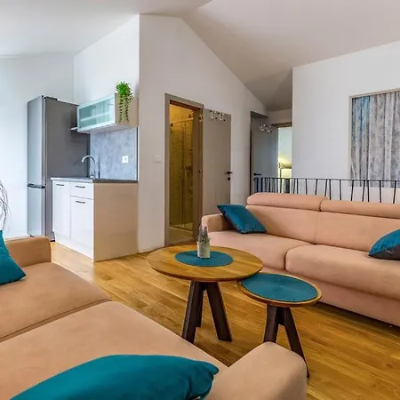 Apartmán Porta Aurea Mukalba,